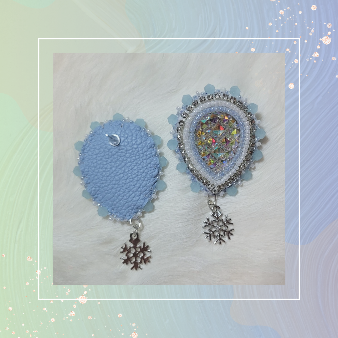 Boujee Snowflake studs